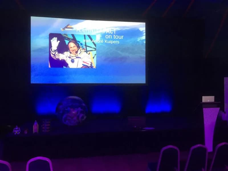 TechniekPact on tour met André Kuipers — presentatie op het congres